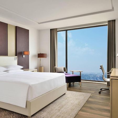 Hotel Courtyard By Marriott Siliguri Extérieur photo