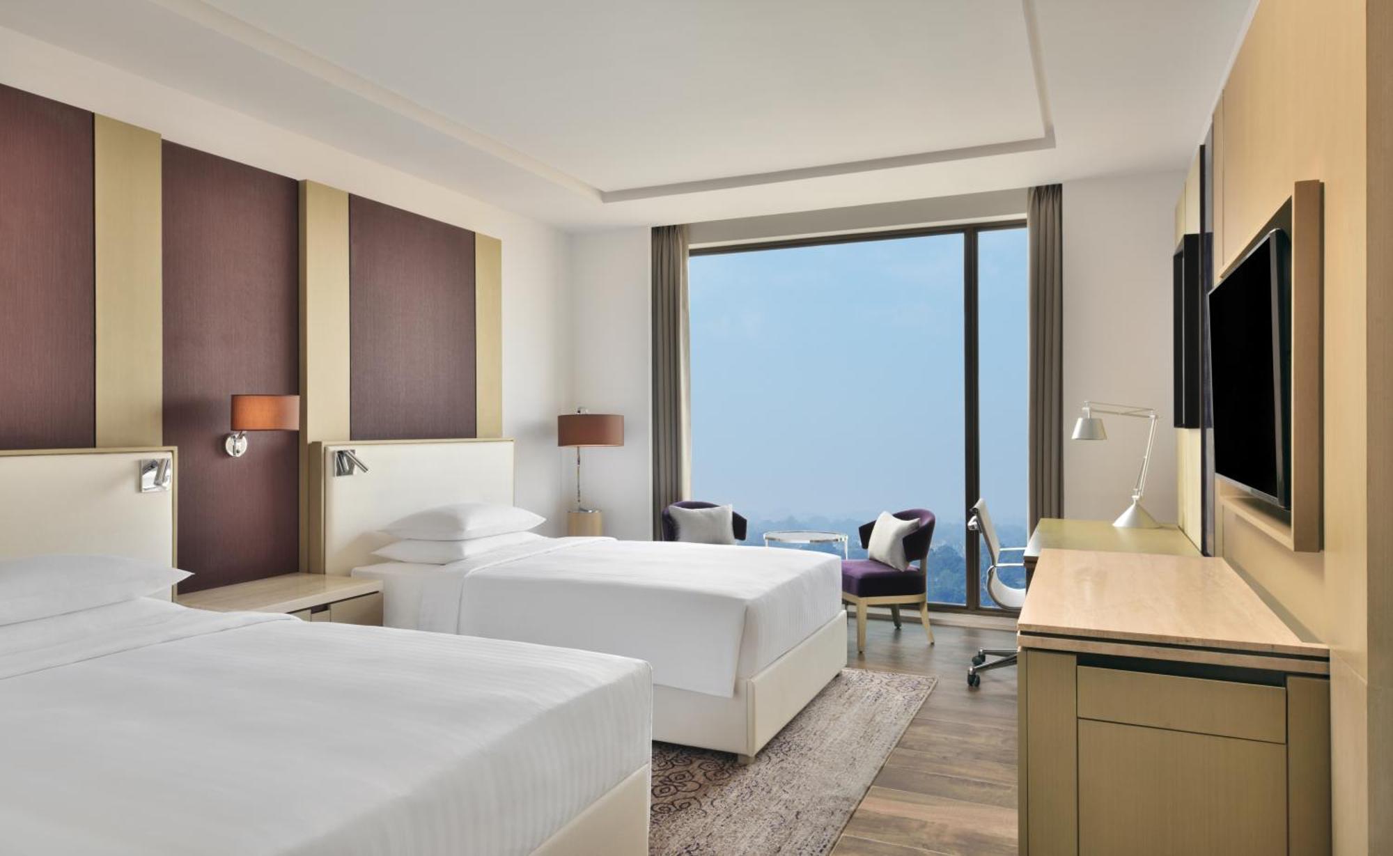 Hotel Courtyard By Marriott Siliguri Extérieur photo