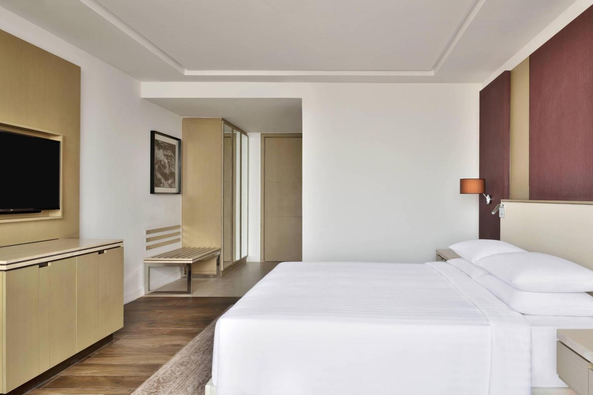 Hotel Courtyard By Marriott Siliguri Extérieur photo
