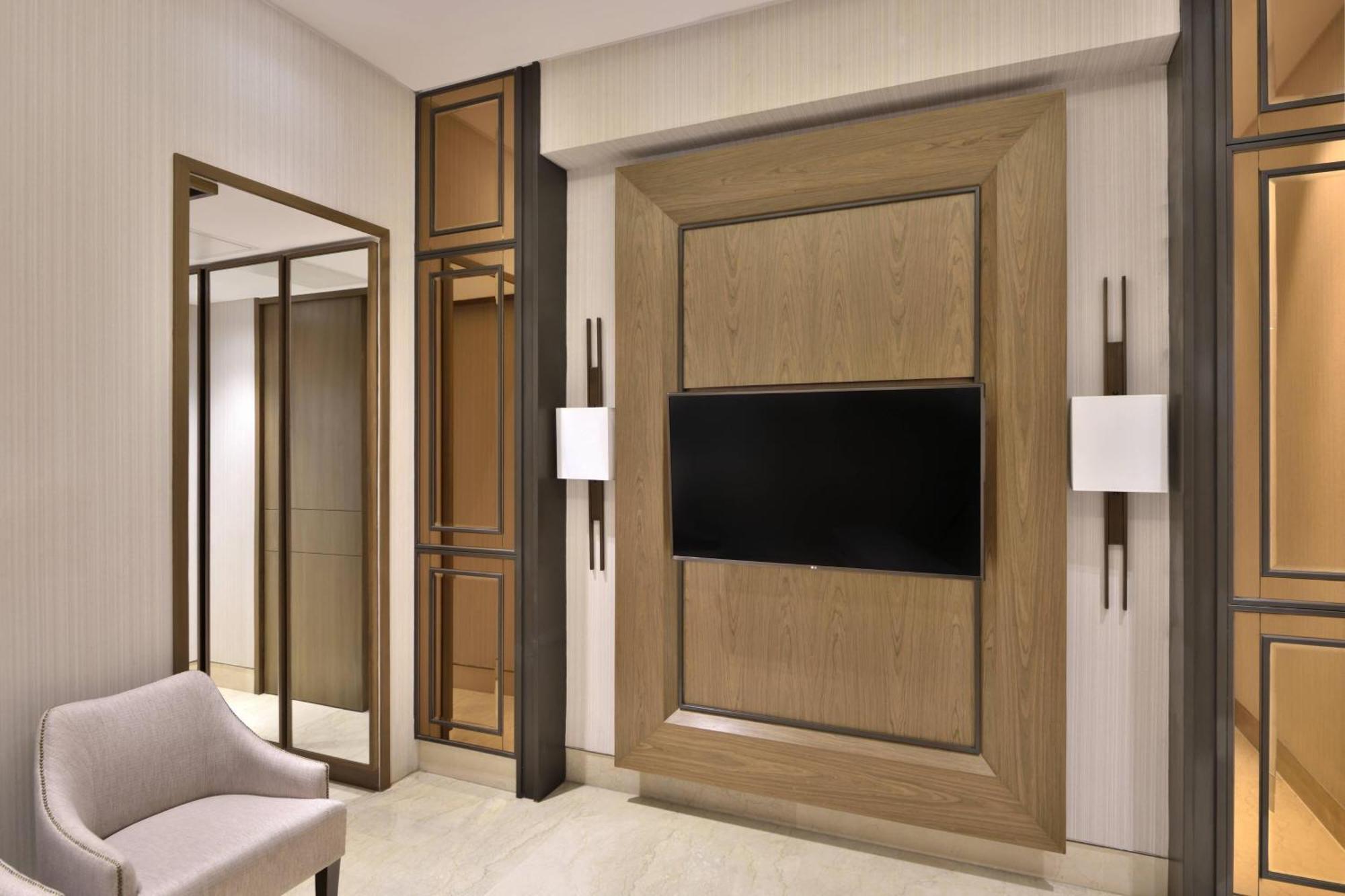 Hotel Courtyard By Marriott Siliguri Extérieur photo